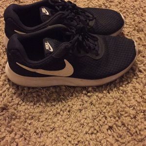 Black and white nikes